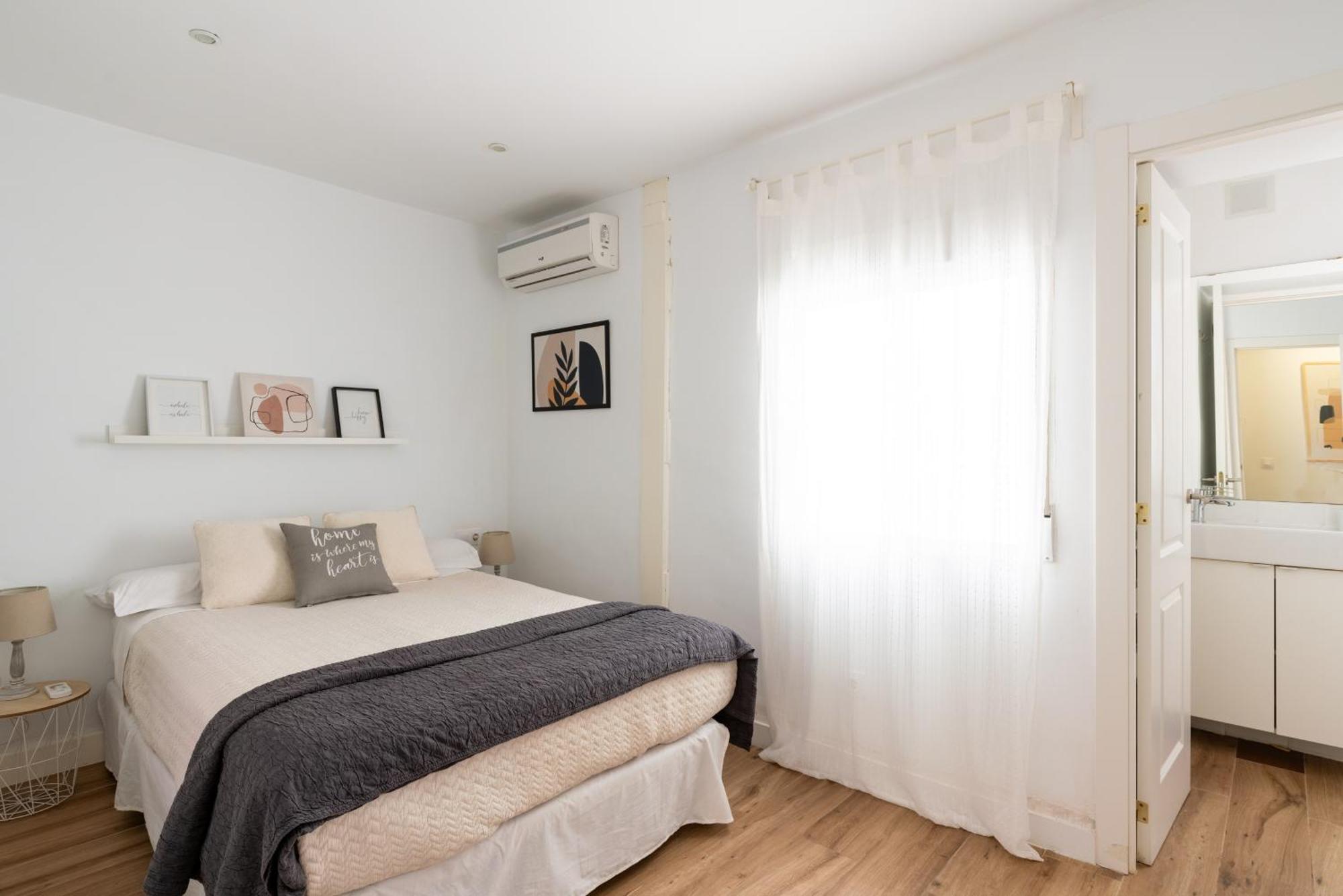 Las Golondrinas 3 Dormitorios Y 2 Banos En Triana Seville Ngoại thất bức ảnh